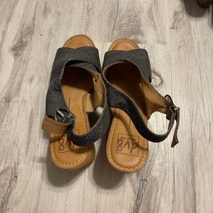 High heel shoes/Sandals